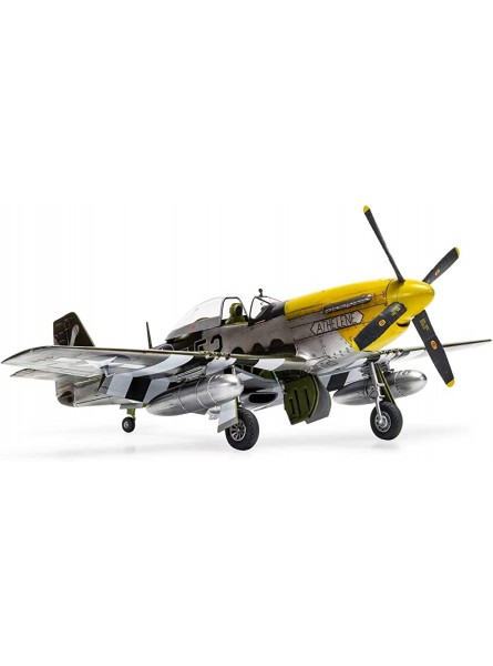 Airfix A05138 1 48 North American P51-D Mustang Filletless Tails Modellbausatz Sortiert 1: 48 Scale - B07N8BBQSF