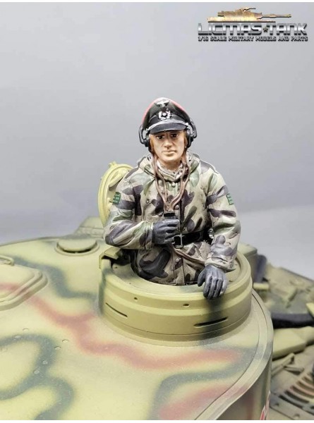licmas 1 16 Figur deutsche Panzer Mannschaft Wehrmacht Splittertarn Kommandant WW2 - B08P232H61